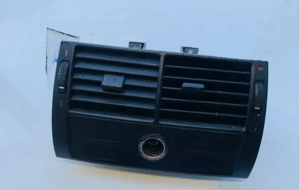 BMW X5 E53 Dash center air vent grill 8409081 8370910