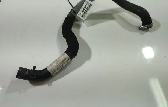 Audi A5 8T 8F Engine coolant pipe/hose 8K0422887AH