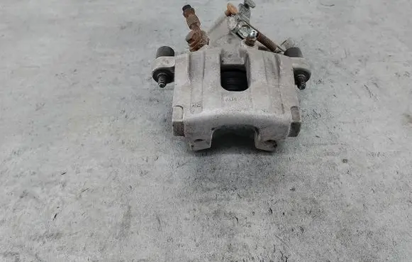 Rear brake caliper