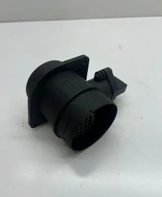Volkswagen PASSAT B6 Mass air flow meter 038906461B