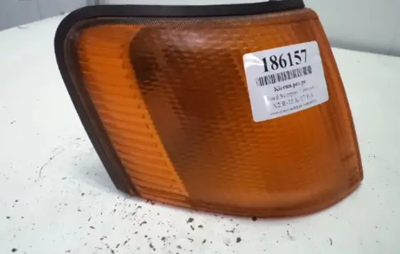 Ford Scorpio Front indicator light