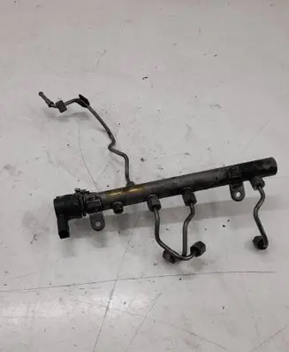 Mercedes-Benz E C207 W207 Fuel main line pipe A6420702905 1011600249