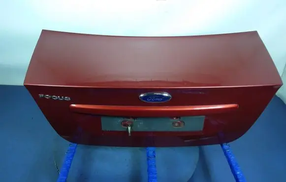 Ford Focus Tailgate/trunk/boot lid