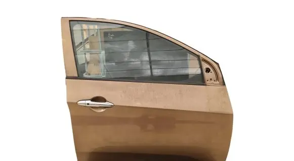KIA Picanto Front door