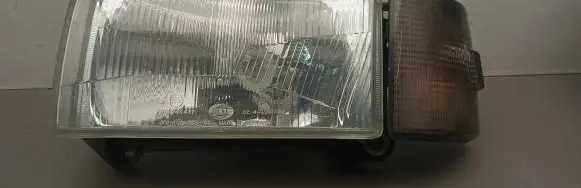 Volkswagen Transporter - Caravelle T4 Headlight/headlamp 0244437