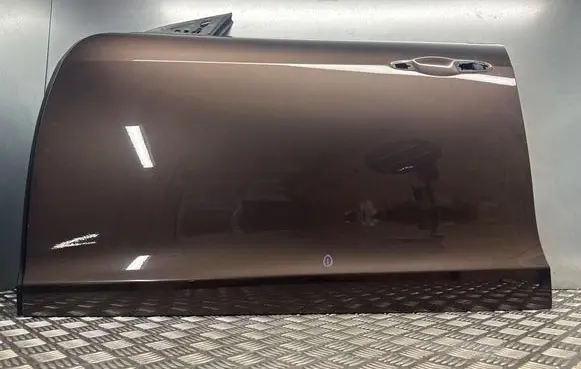 Maserati Ghibli Front door