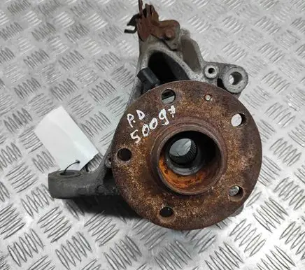 Audi RS3 Front wheel hub 8V0407258A