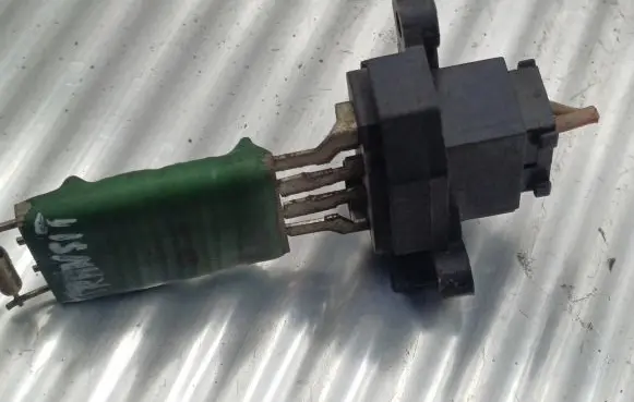 Ford Transit Heater blower motor/fan resistor 3C1H18B647AA
