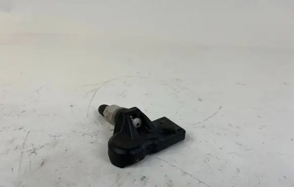 BMW X3 F25 Tire pressure sensor 6874830