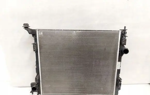 Nissan Qashqai Coolant radiator 21410-4EA0A