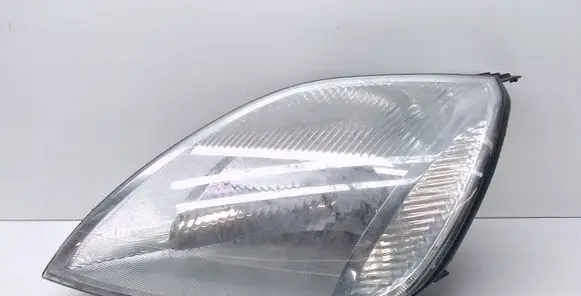 Ford Fiesta Headlight/headlamp 2S6X13W030AH
