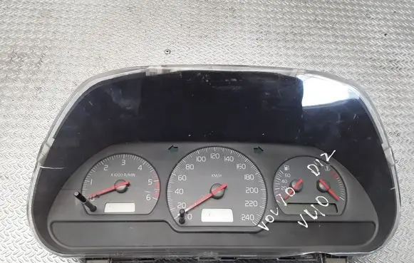 Volvo S40, V40 Speedometer (instrument cluster) 30857571