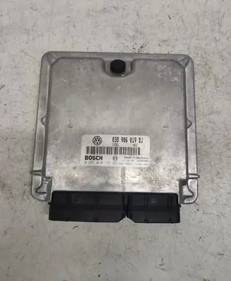 Volkswagen PASSAT B5 Engine control unit/module 038906019BJ