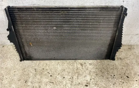 Volvo XC90 Intercooler radiator 31274553