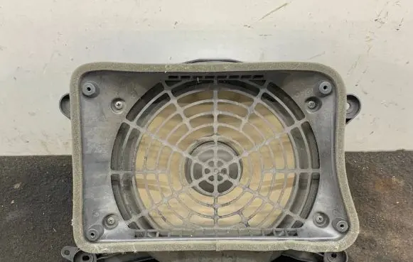 Audi A6 S6 C7 4G Subwoofer speaker 4G5035412 EAS25PL206B