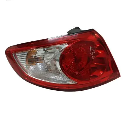 Hyundai Santa Fe Rear/tail lights 924012B000