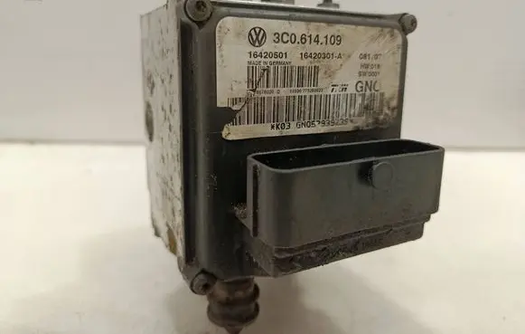 Volkswagen PASSAT B6 ABS Pump 3C0614109 16420501 16420301A