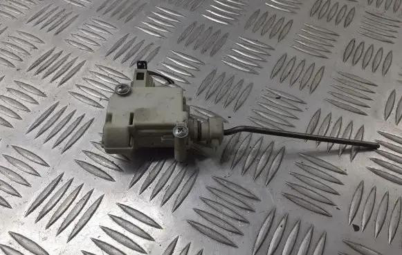 Volkswagen Polo IV 9N3 Fuel tank cap lock 6Q6810773C