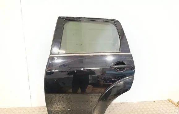 Rear door