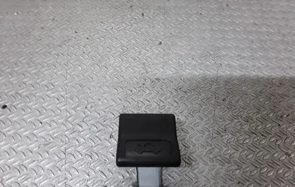 Subaru Forester SH Engine bonnet (hood) release handle