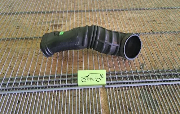 Mercedes-Benz G W461 W463 1st Gen Air micro filter air duct channel part A4630940208 A4635001275 4630940208