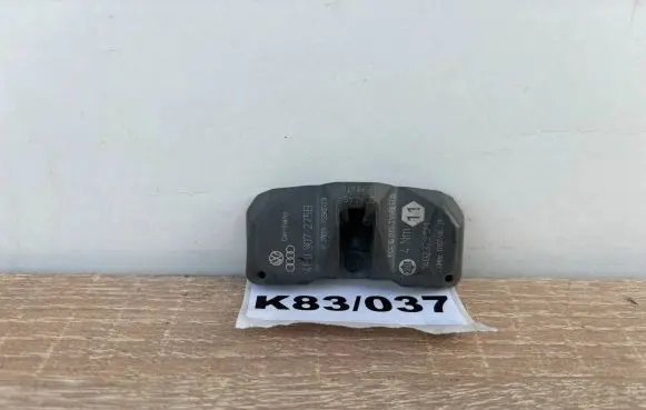Audi A6 S6 C6 4F Tire pressure sensor 4F0907275B