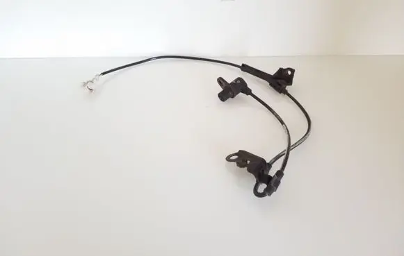 Toyota Corolla Verso E121 ABS brake wheel speed sensor 0265008