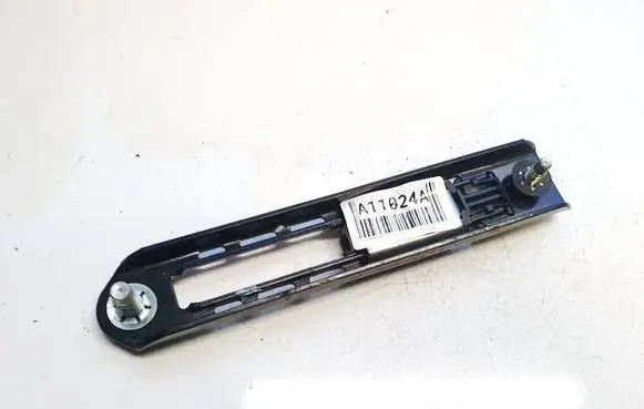 Opel Astra H Seat belt adjustment rail 63016011000