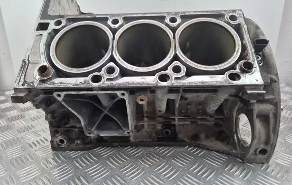 Mercedes-Benz E W212 Engine block R2720105405