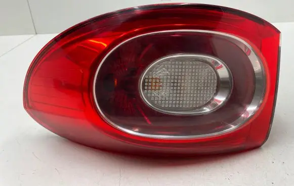 Volkswagen Tiguan Rear/tail lights 5N0945096H 00969102