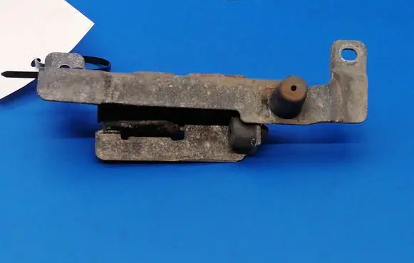 Opel Vivaro Sliding door check strap stopper 65711