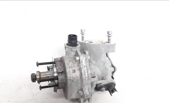 BMW 5 F10 F11 Vacuum pump 8618897 11668618897