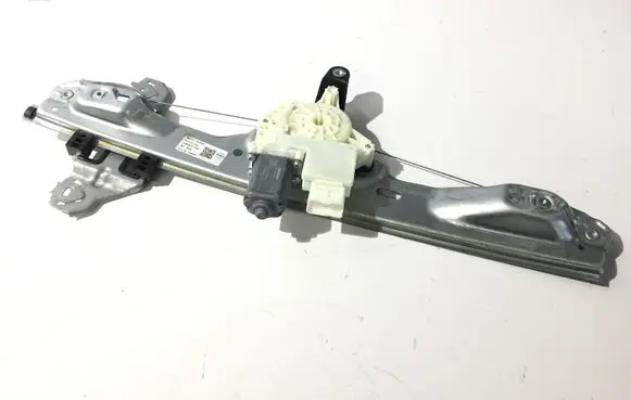 Nissan Qashqai Front door window regulator with motor C88537302 80701HV00C A1AS2