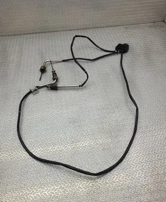 Mercedes-Benz A W177 Exhaust gas temperature sensor A0009051613