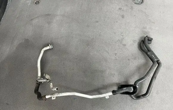 Audi Q5 SQ5 FY Engine coolant pipe/hose 80A819377H 80A819350D 815525647