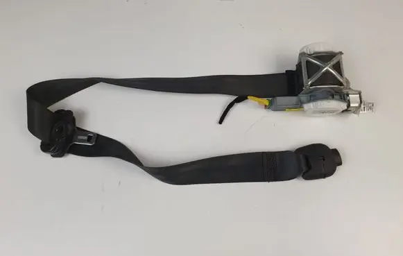 Alfa Romeo Giulietta Front seatbelt 01561017500 34056584