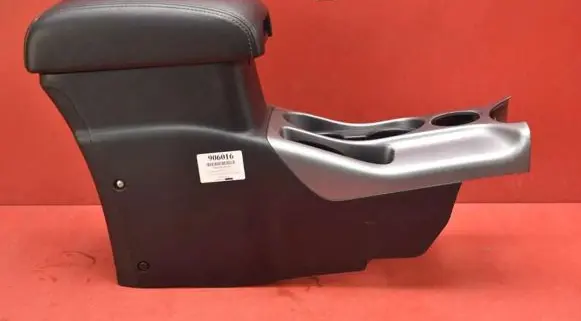 Peugeot 4007 Center console 8011A083