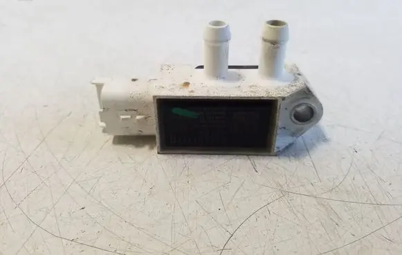 Nissan Navara D23 Exhaust gas pressure sensor 227701177R