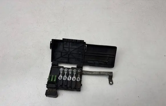 Audi A3 S3 8L Fuse module 1J0937550