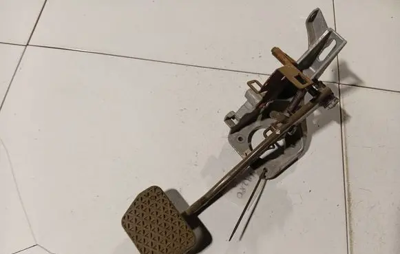 Brake pedal