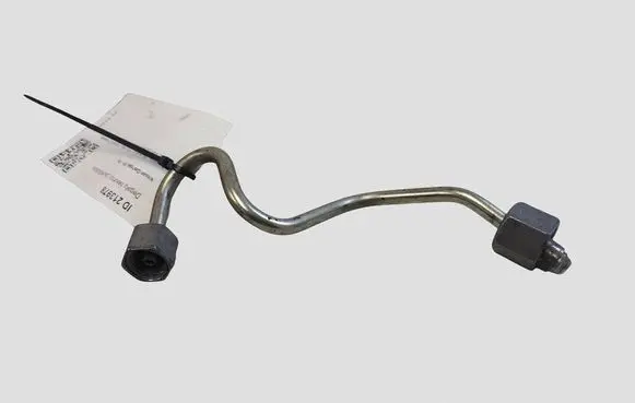 Nissan Qashqai Fuel injector supply line/pipe