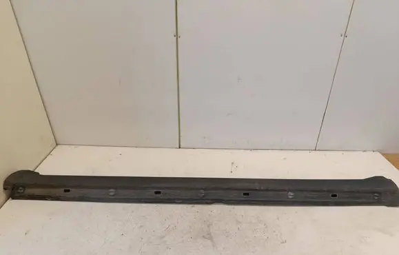 Mercedes-Benz A W169 Sill A1696101408