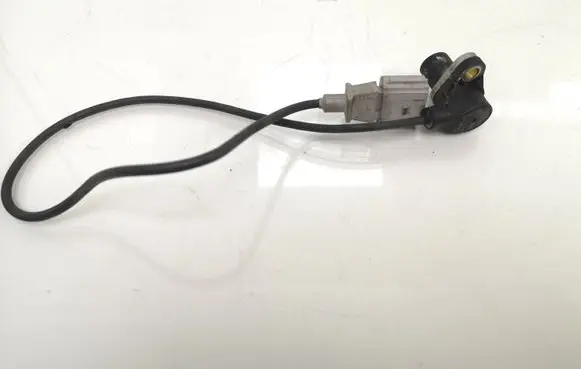 Audi A4 S4 B6 8E 8H Crankshaft position sensor 06A906433C 0261210148