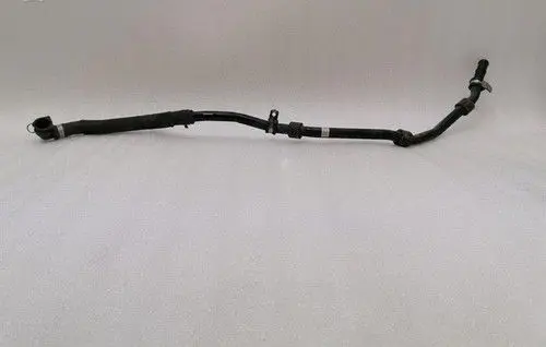 Mercedes-Benz C W204 Oil cooling pipe A2185010024