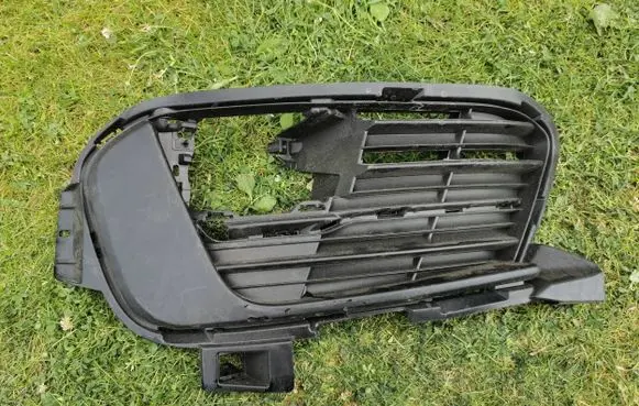 Peugeot 308 Front fog light trim/grill aa382655569