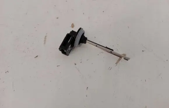 Seat Ibiza III (6L) Oil level dip stick 6Q0820539