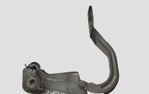 Ford Focus Engine bonnet/hood hinges BM51A16801AD