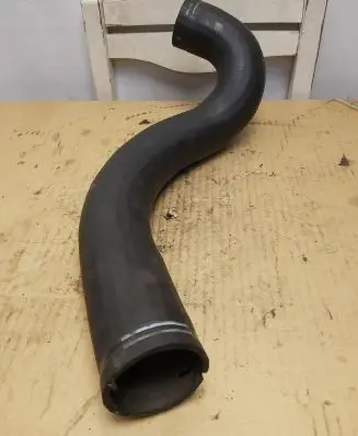 Iveco Daily 35 - 40.10 Intercooler hose/pipe 504300627