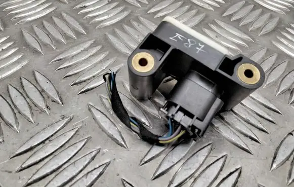 BMW 1 E81 E87 Airbag deployment crash/impact sensor 6911003