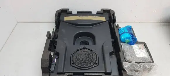 Opel Grandland X Subwoofer speaker 9800032680 08021819004A